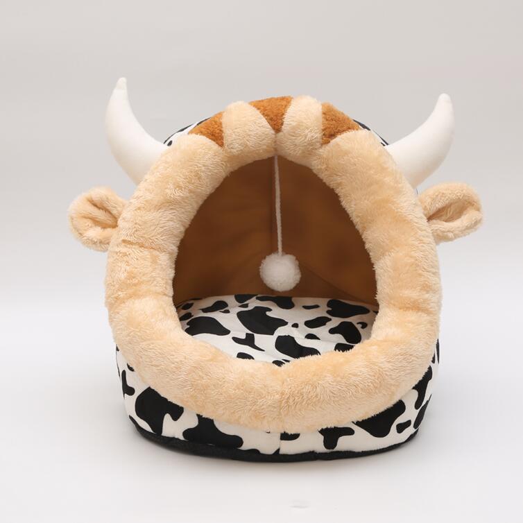 Warm & Cozy Indoor Pet Bed House
