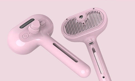 Self-Cleaning Mist-Enhanced Pet Grooming Comb